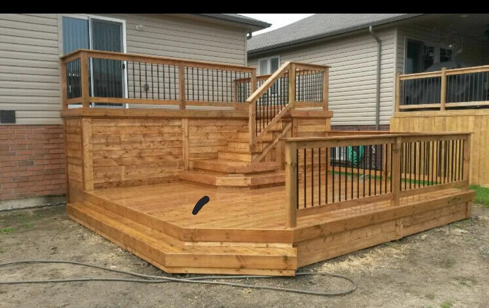 Deck Toronto